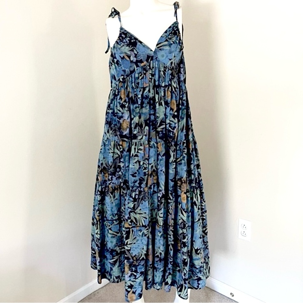 NEW Italian boutique Wendy Trendy floral tiered maxi dress